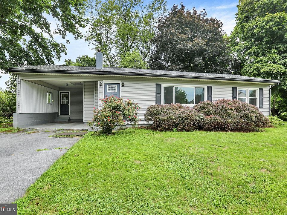 1st image of 921 N 8th Ave