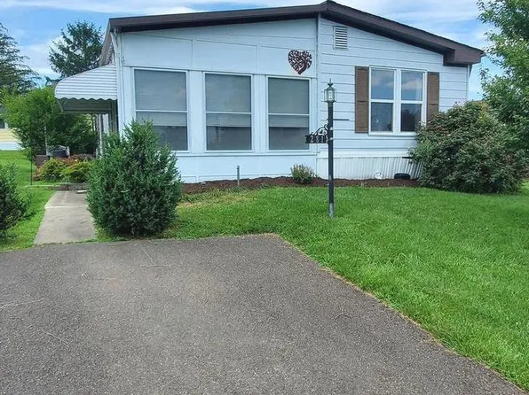 281 Winding Brook Run, North Wales, PA 19454