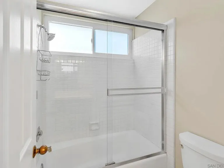 12218 Picrus St — Photo 25