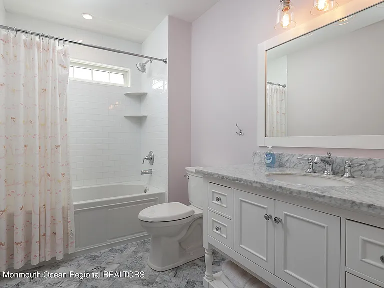 155 Osborne Ave — Photo 20