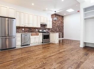 31-39 41st St #2, Astoria, NY 11103