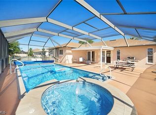 3832 SW 20th Ave, Cape Coral, FL 33914