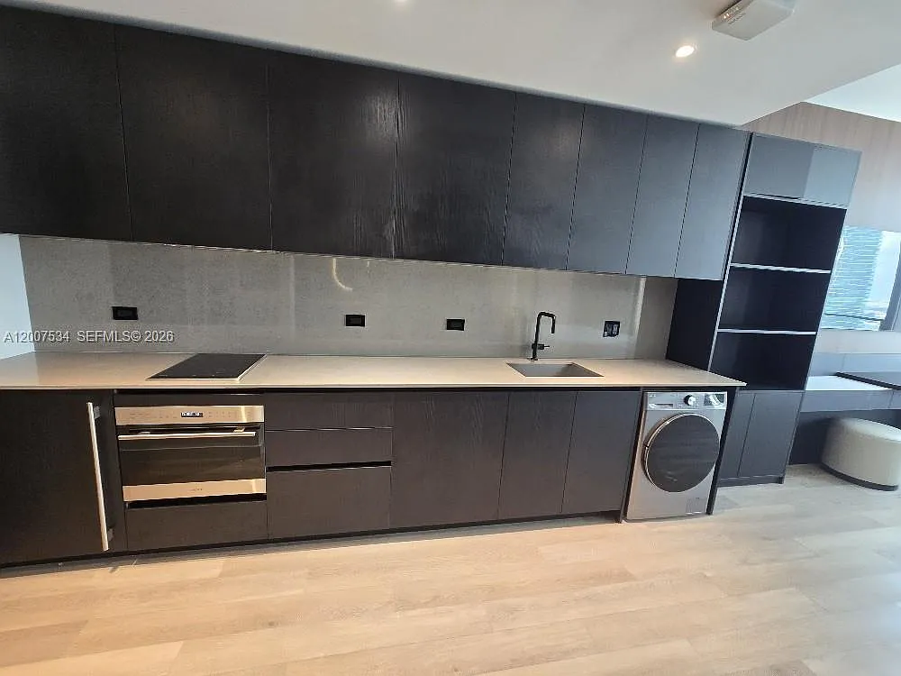 Studio, 1.0 bath, 481 sqft, $3,000 — Photo 2