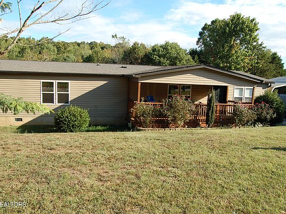 2nd image of 445 Abbott Rd