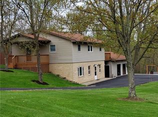 341 Pittsburgh Grade Rd, Hookstown, PA 15050