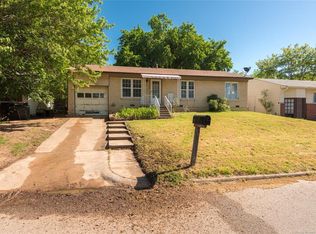 1105 E Forest Dr, Sand Springs, OK 74063