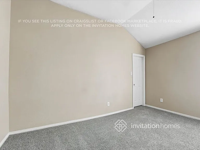 4000 Iris Ct — Photo 15