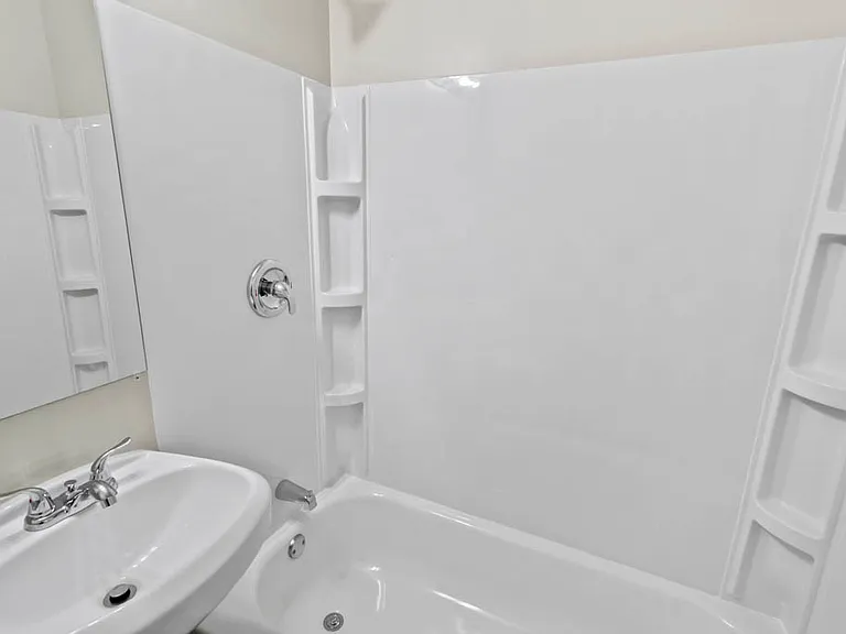 991 Tollview Ave #5 — Photo 8