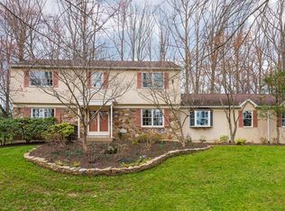 1060 Beaumont Rd, Berwyn, PA 19312