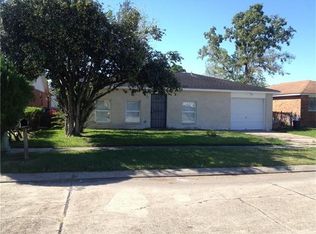 7833 Gwen St, Westwego, LA 70094