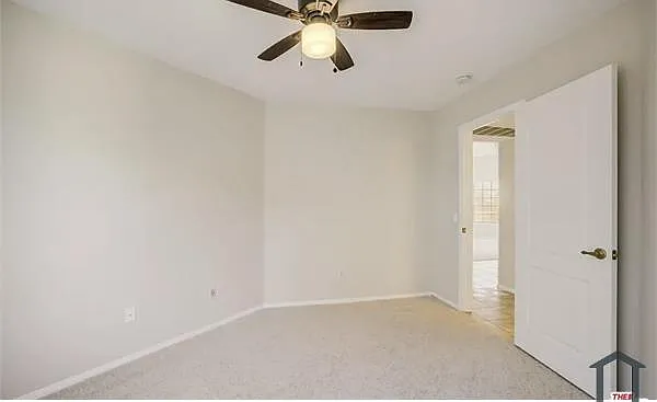 45308 Pickford Ave — Photo 9