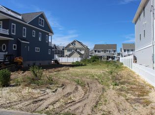 14 3rd Ave, Ortley Beach, NJ 08751