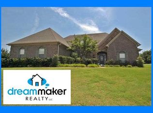 13837 Whispering Pines Dr, Olive Branch, MS 38654
