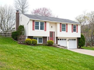 309 Meadow Dr, Cranberry Twp, PA 16066