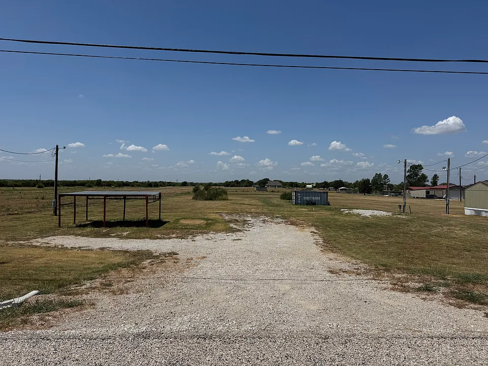13105 Metz Rd