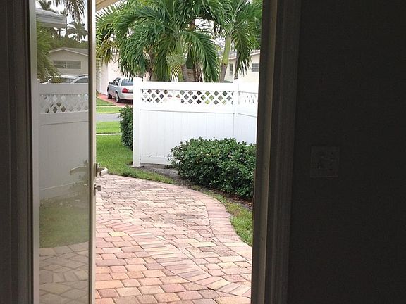 Screen Shot 2017-08-03 at 12.20.15 PM