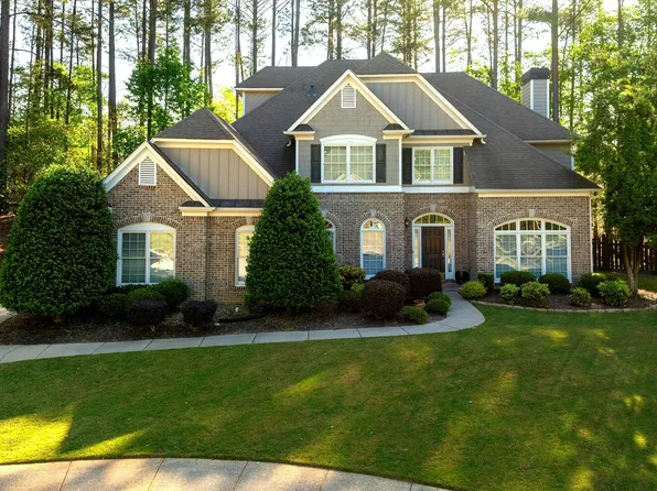 850 Highcrest Dr, Acworth, GA 30101
