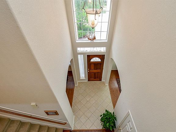 5th image of 6222 Barkermist Ln