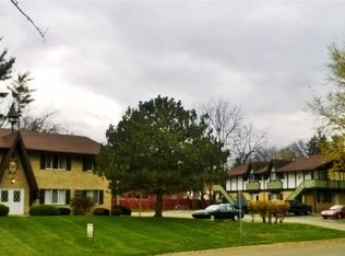 246 N Main St UPPR #, Vassar, MI 48768
