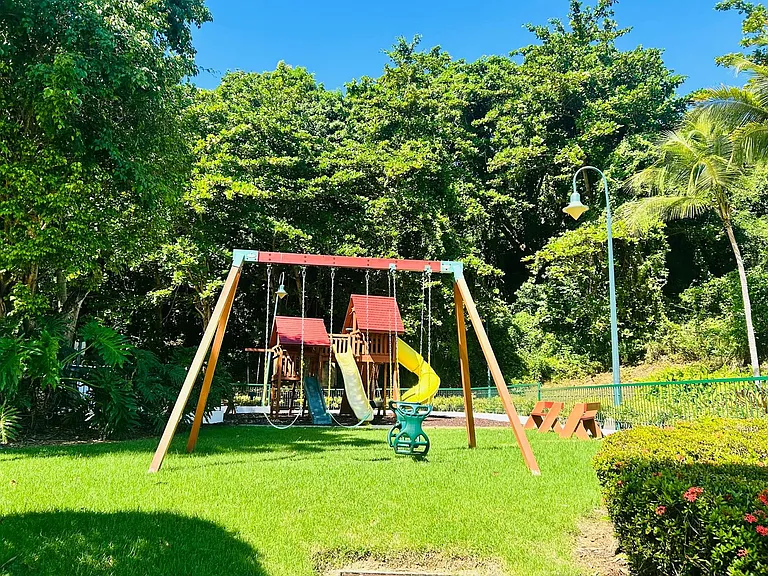 play yard area