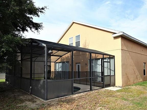 5th image of 218 Victory Ave