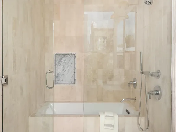 591 Tenth Street image 13 of 26