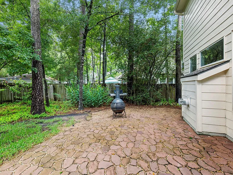 150 W Bristol Oak Cir — Photo 38