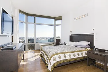 Rented by Nest Seekers International