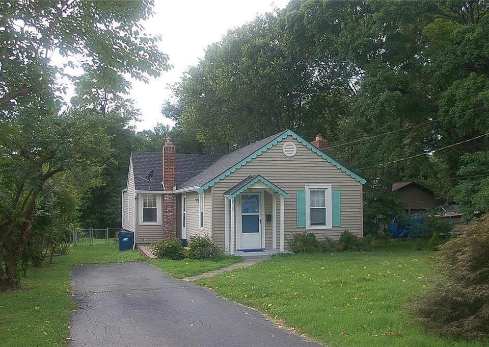 1st image of 2305 Gilrose Ave