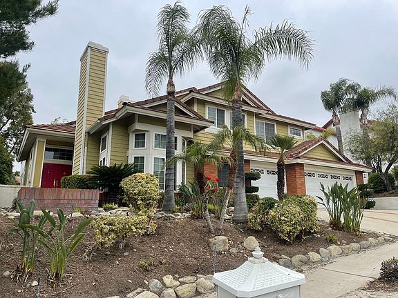 2nd image of 6240 Moonshadow Pl