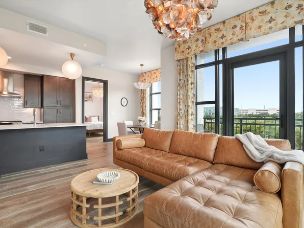5 Gadsdenboro St #303, Charleston, SC 29401
