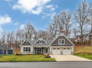 1316 S Valley Ct, Murrysville, PA 15632