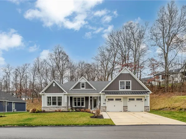 1316 S Valley Ct, Murrysville, PA 15632