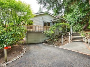190-1 Bluffs Dr, Port Townsend, WA 98368