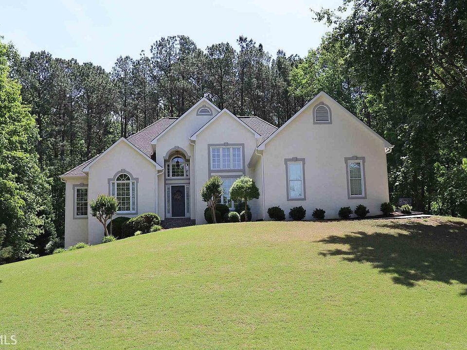1st image of 210 Monroe Dr