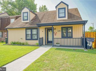 28 Noble Rd, Sicklerville, NJ 08081