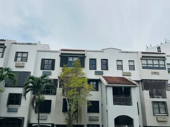 27 Avenue Lopategui Parkville Plz, Guaynabo, PR