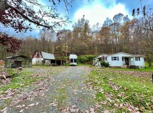1286 Stoney Battery Rd, Marion, VA 24354