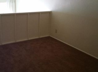 115 Corliss Ln APT 13, Eugene, OR 97404