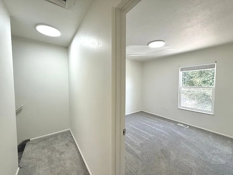 3053 E Branch Dr — Photo 27