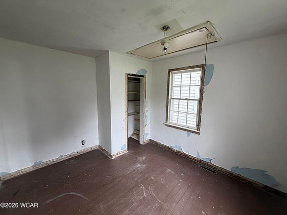 5th image of 1033 N Central Ave