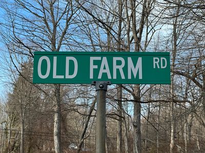 Old Farm Road, Weston, CT, 06883