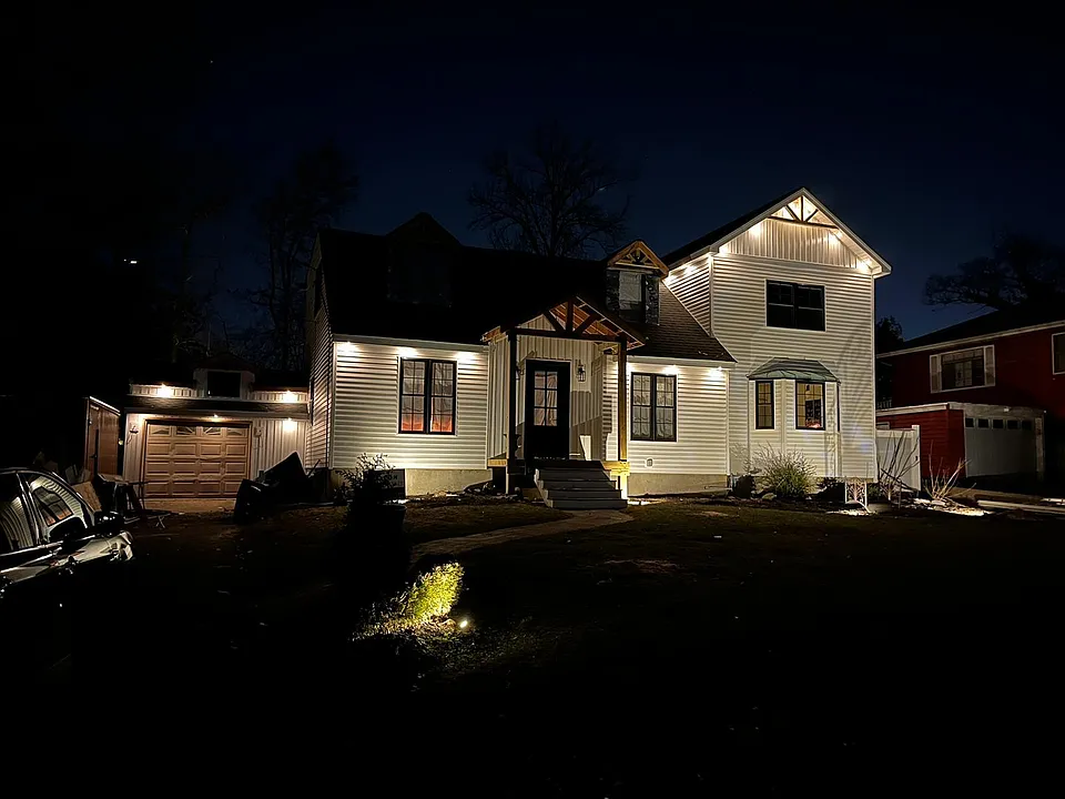 32 Herbert Dr