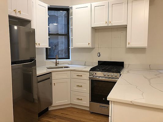 1st image of 484 Amsterdam Ave APT 3C