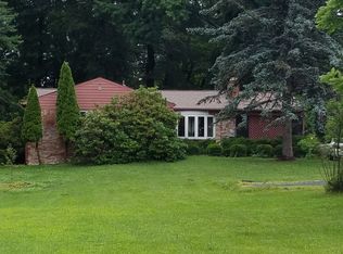 8520 Pineway Dr, Laurel, MD 20723