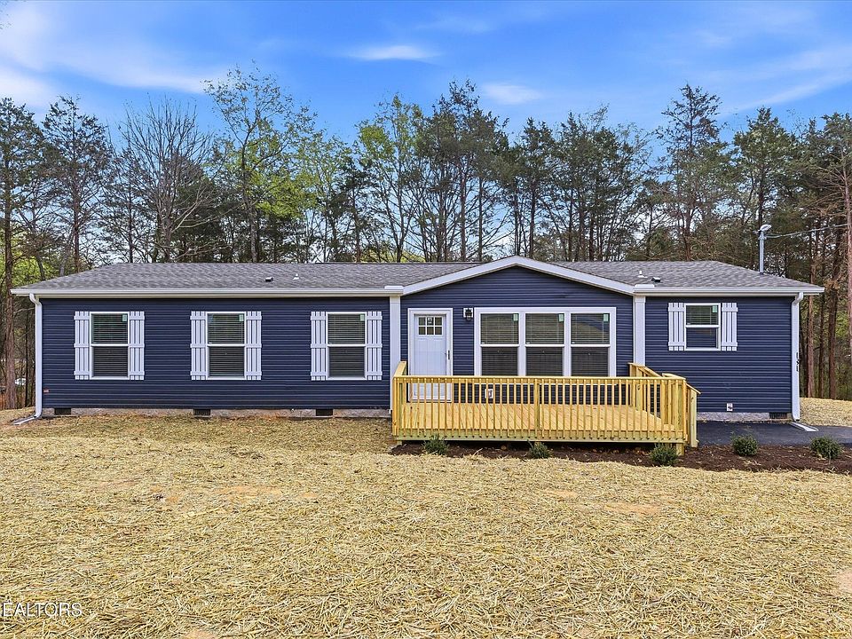 1st image of 181 Pinecrest Dr