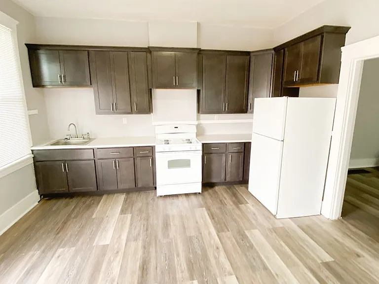 3727 Wisconsin Ave #B — Photo 2