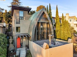 6356 Broadway Ter, Oakland, CA 94618