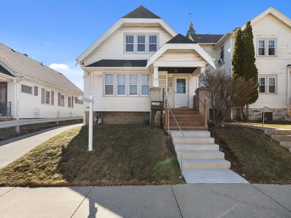 3709 W Miller LANE, Milwaukee, WI 53208