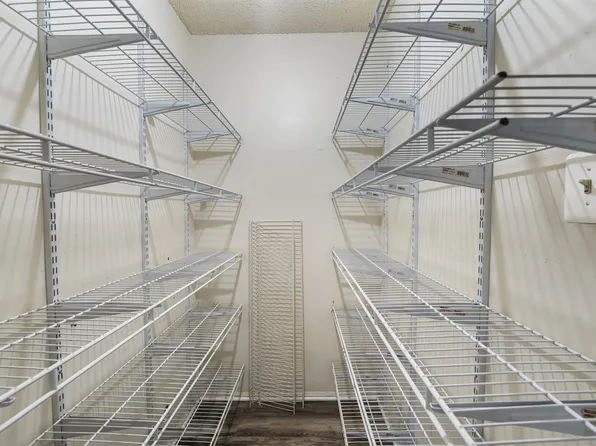 47 Dogwood Street image 17 of 22